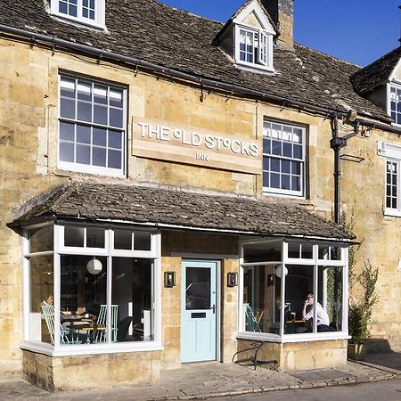 The Old Stocks Inn 스토우온더올드 외부 사진